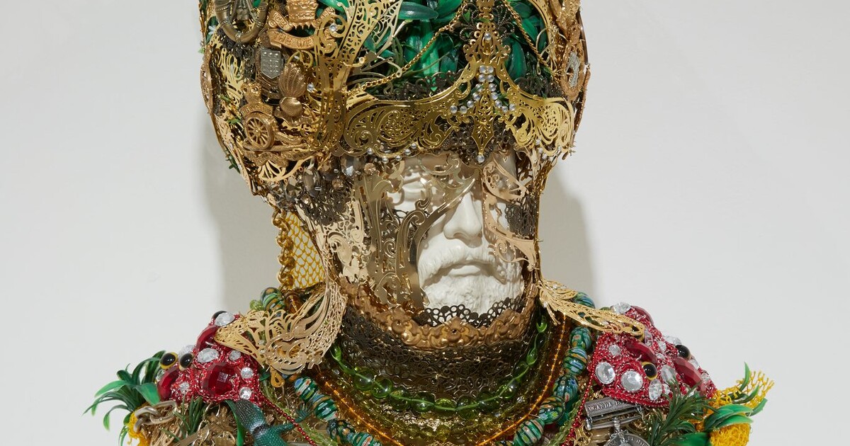 Souvenir 2 (Edward VII in Masonic Regalia), 2019